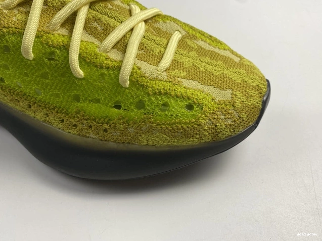 380 GLOW YEEZY HYLTE FZ4990 BOOST ADIDAS 1011